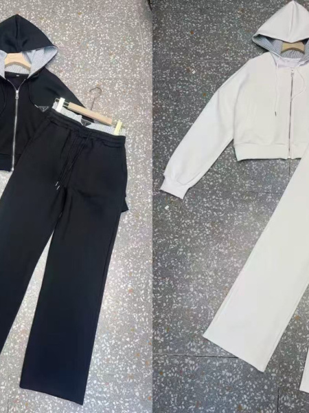 b6655871-ba5d-40c7-8c96-e8a530479778